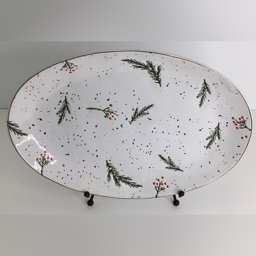 Oval Ceramic Platter Potter's Studio PINE BRANCH BOUGH AND HOLLY BERRY 12” New